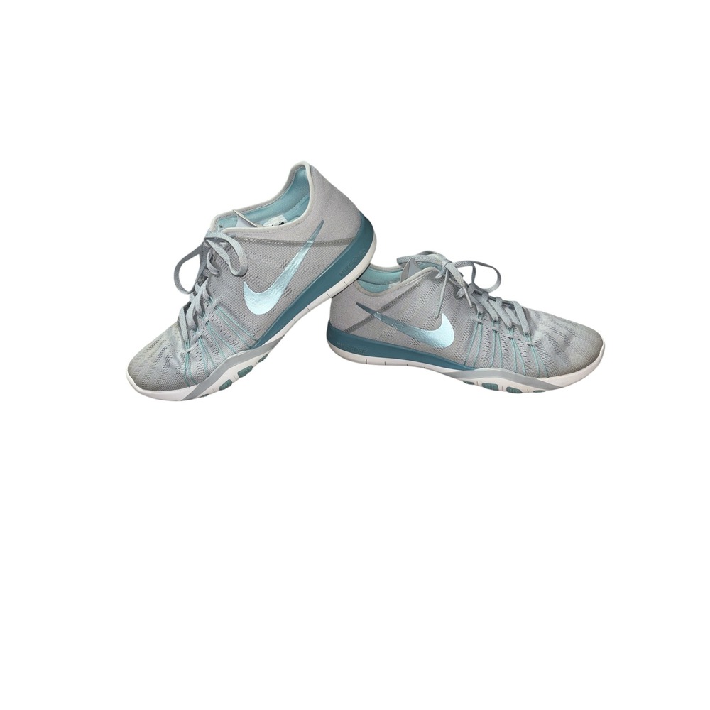 Nike Free TR 6 Grey &‎ Teal Training
Sneakers